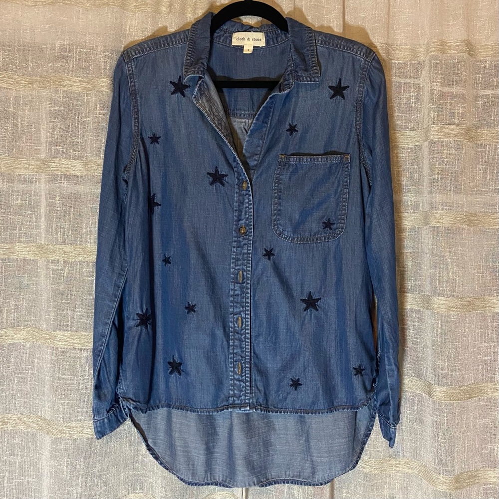 CLOTH & STONE Denim Stars Button Down Shirt SZ S